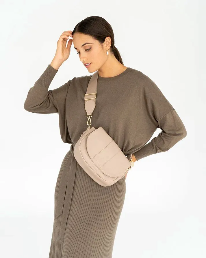 ARLINGTON MILNE Zara Saddle Bag - Fawn