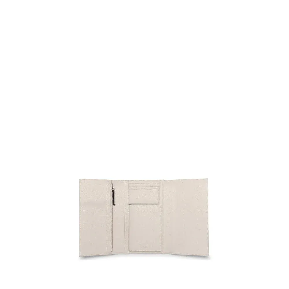 Atlas Passport Wallet