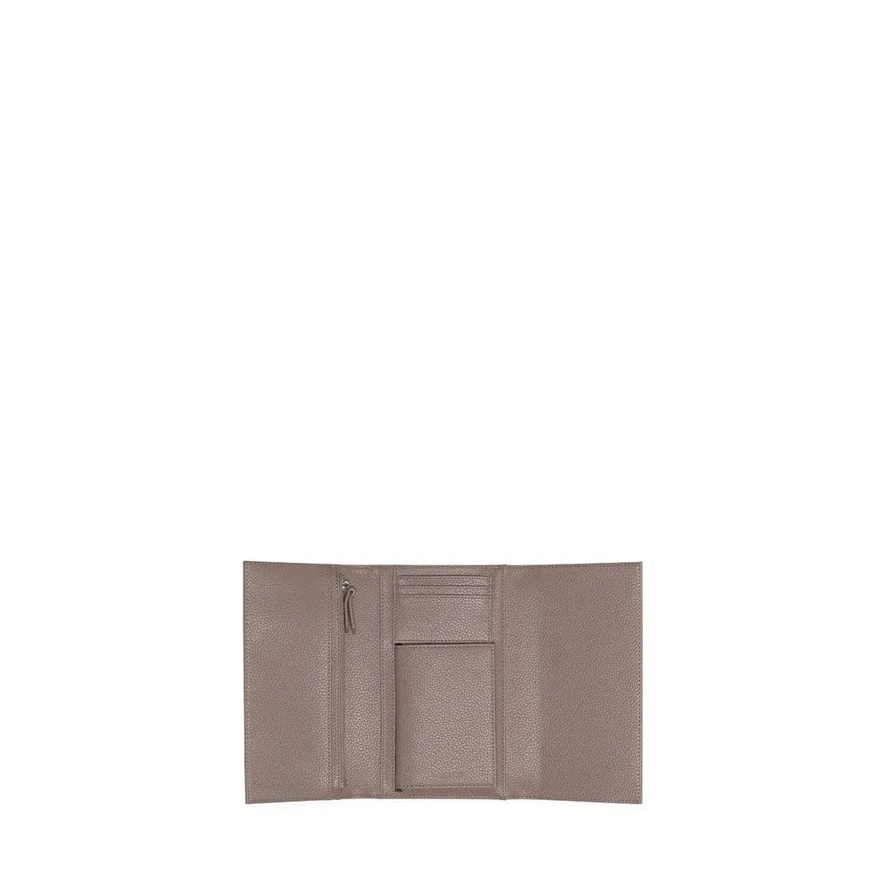 Atlas Passport Wallet