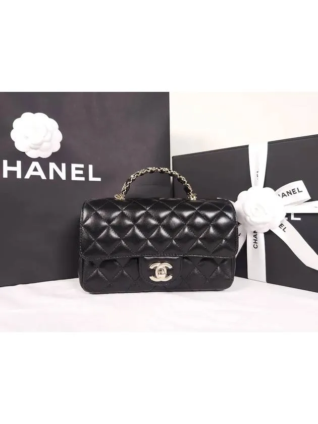 Clearance sale Cross Handle Customer-favorite Lambskin Black Bag Top Chanel