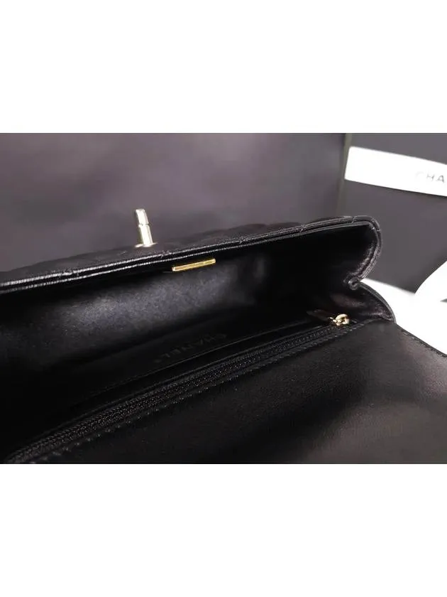 Clearance sale Cross Handle Customer-favorite Lambskin Black Bag Top Chanel