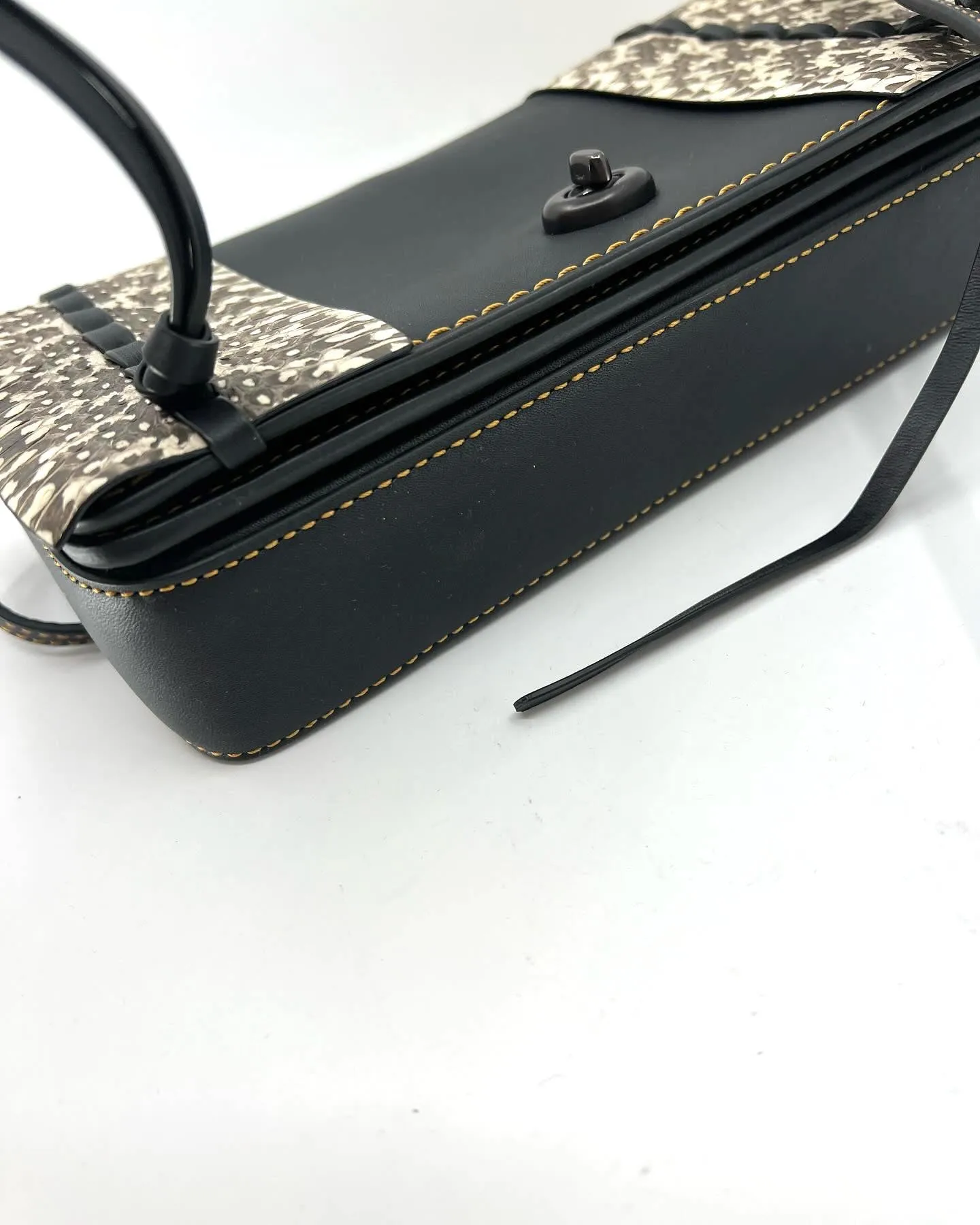COACH DINKY WHIPSTITCH SNAKESKIN 1941 LIMITED EDITION CROSSBODY BAG