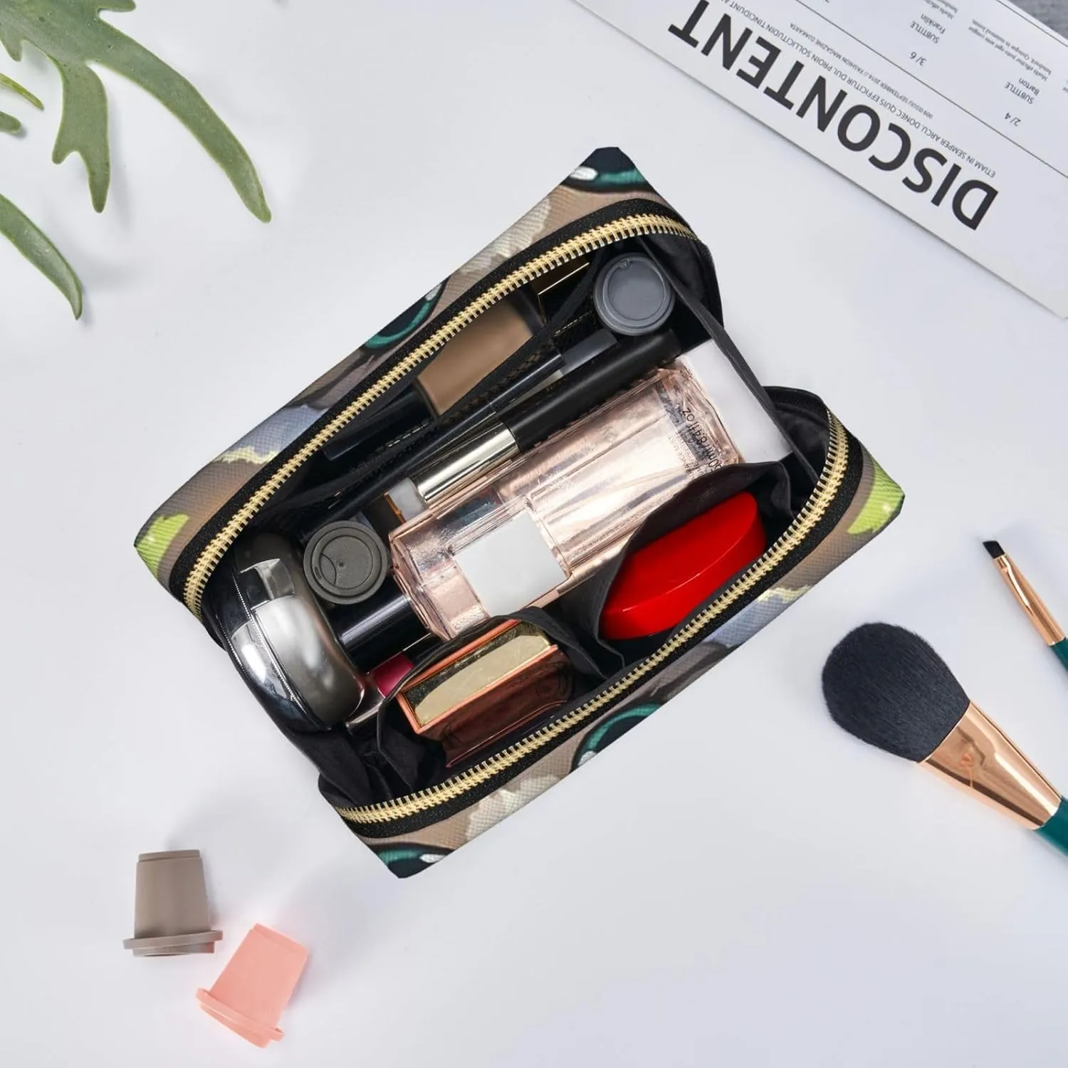 Cosmetic Bag Travel Makeup Bag Waterproof Toiletry Pouch Portable Wide Open Pouch Cute Otter Makeup Organizer Case Large Capacity Zipper Pouch Toiletry Bag for Women, Cute Cat Sing Christmas Carols,