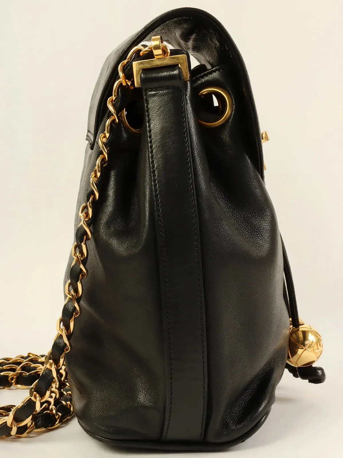 Cutting-edge Bag Turn-Lock Black Mini Made 1995 Chanel Drawstring Artistic Top Quality Around Pouch Shoulder With