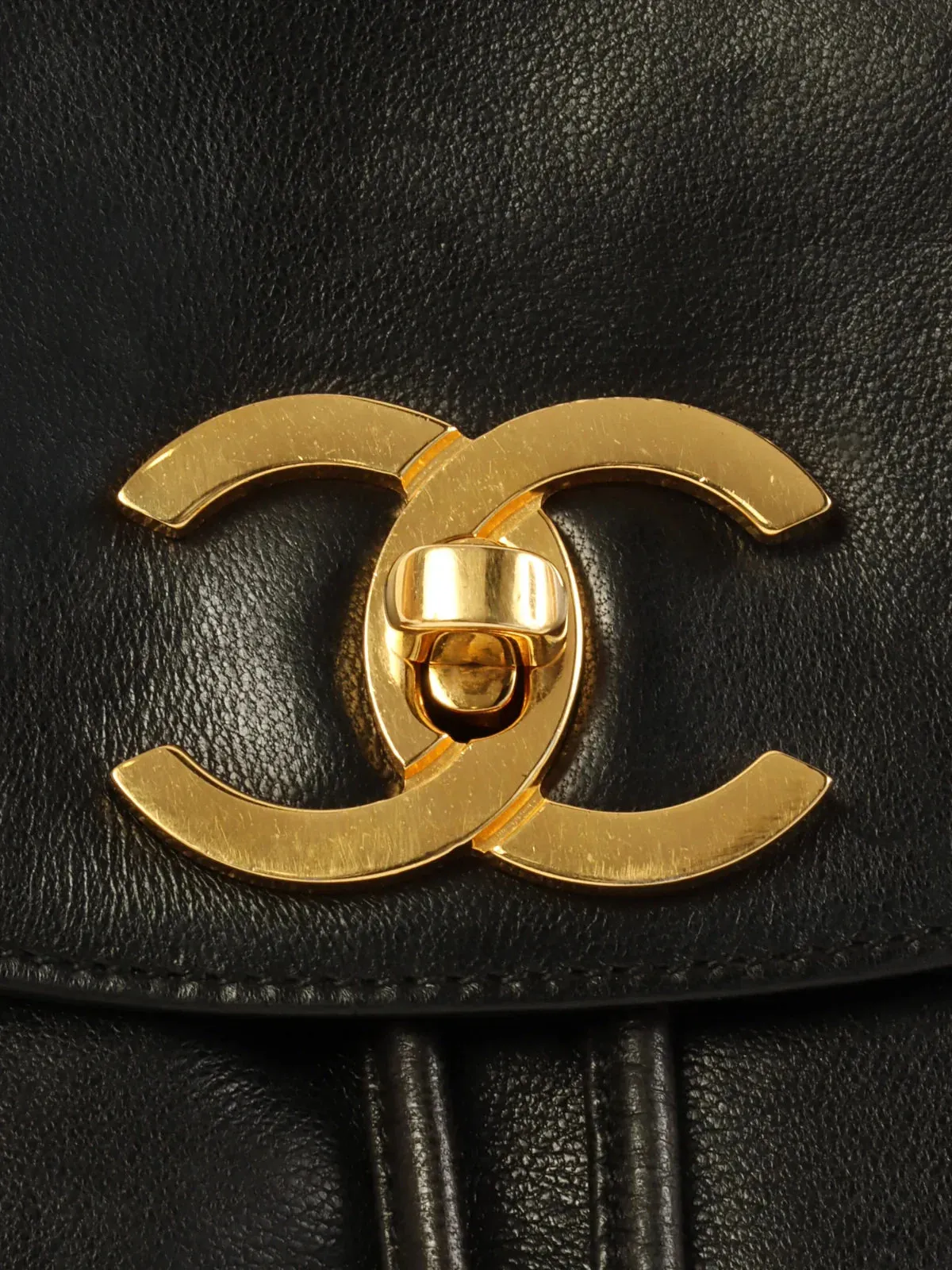 Cutting-edge Bag Turn-Lock Black Mini Made 1995 Chanel Drawstring Artistic Top Quality Around Pouch Shoulder With