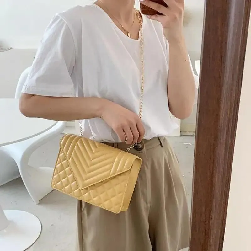 Dazzling Bags For Women Chain Crossbody Bags In Pu Leather Female Fashionable Shoulder Bag Ladies Handbags
