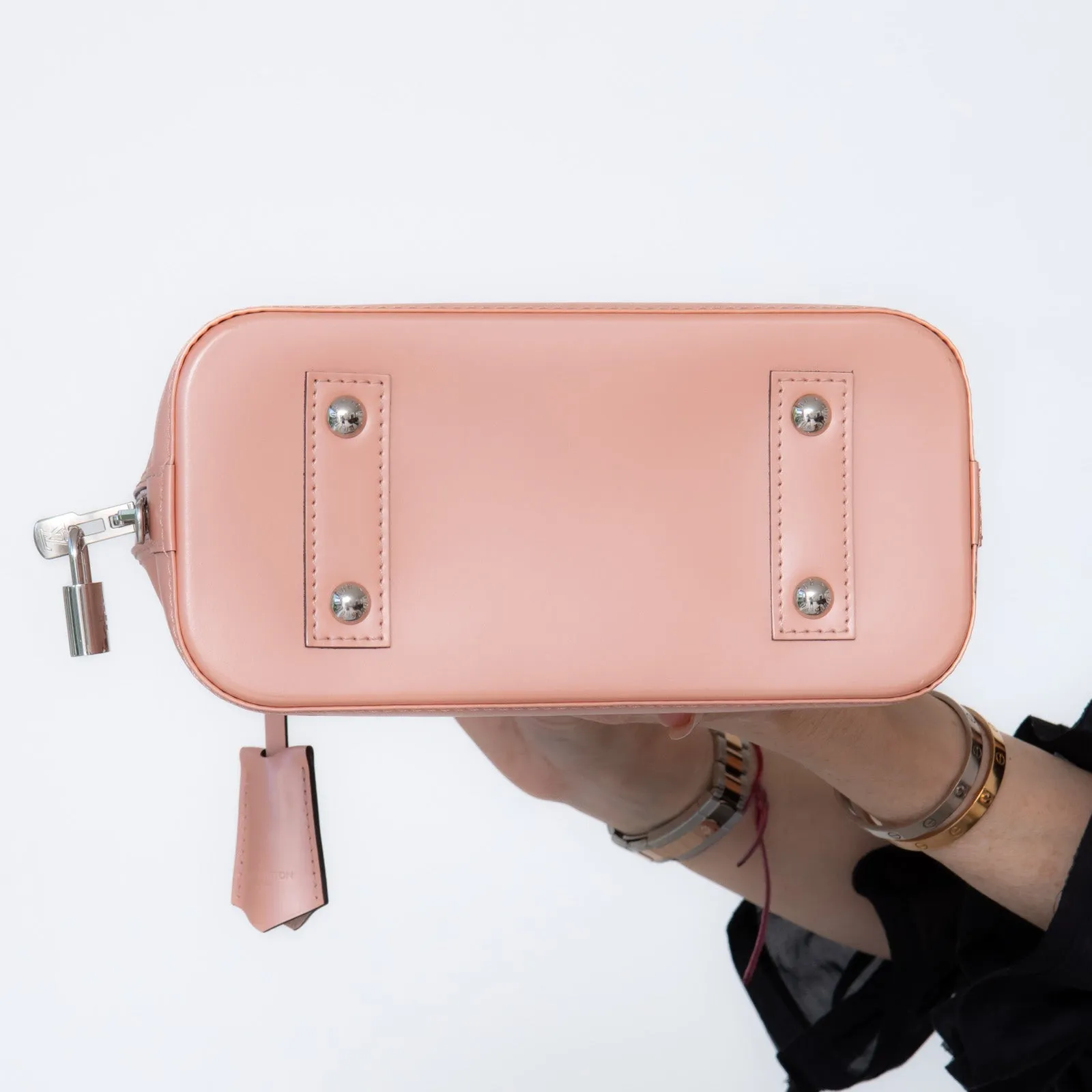 Epi Vuitton BB Leather Louis Monogram Alma Best-reviewed Bag Pink Highly functional