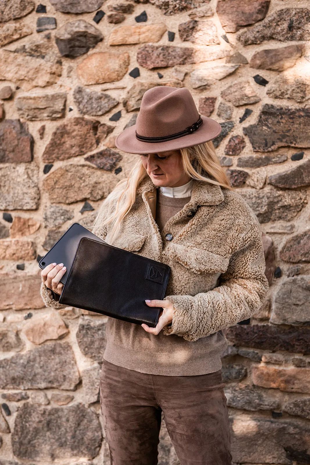 Equestrian Passport holder