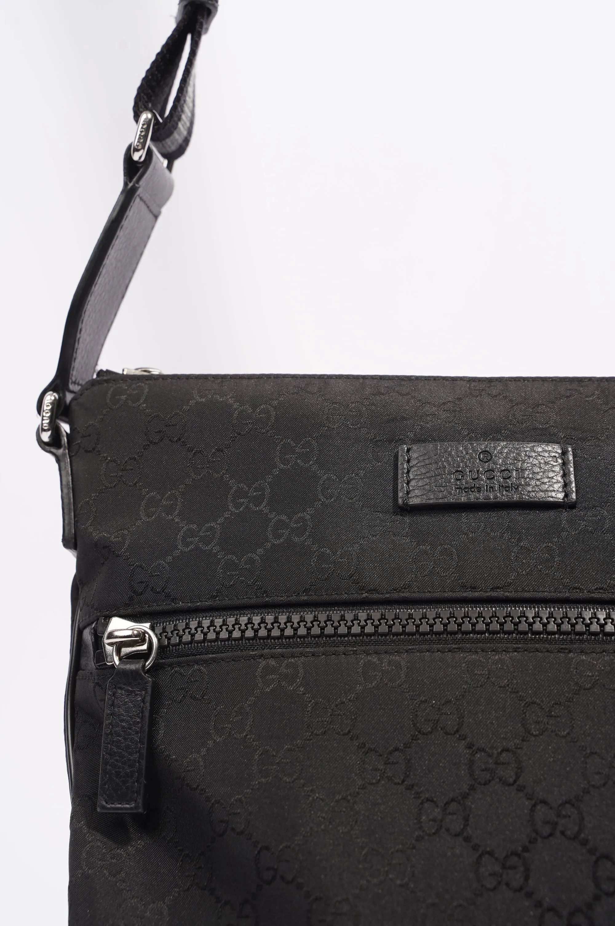 Gucci Mens GG Messenger Crossbody Black Nylon