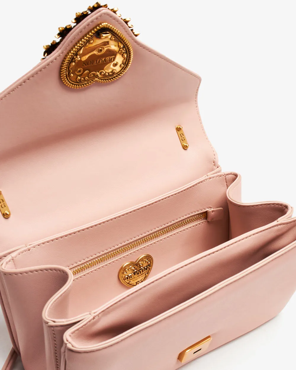 Heart Chain Shoulder Bag in Pink