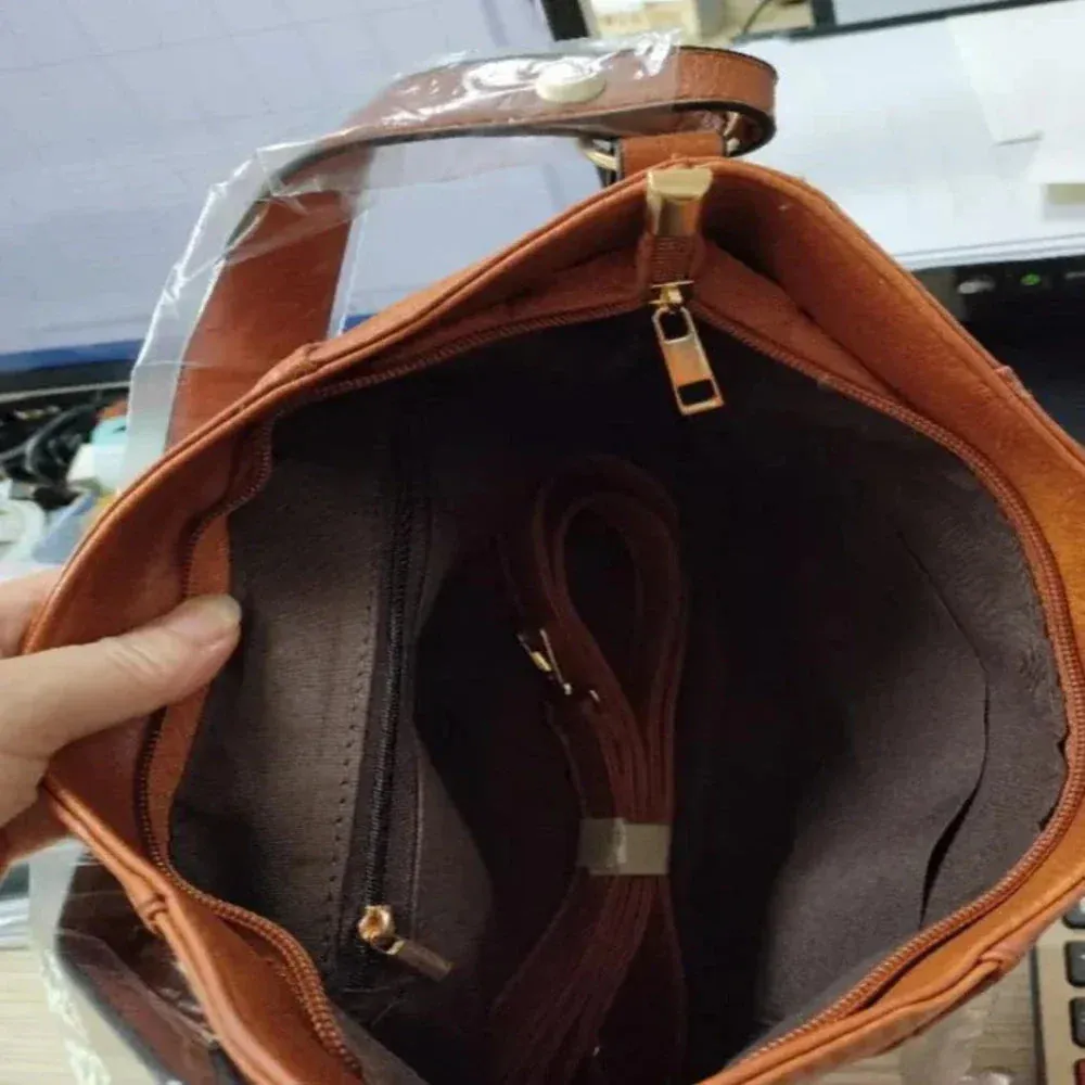 Liora Castelli | Georgia’s Timeless Elegance Vintage Shoulder Bag