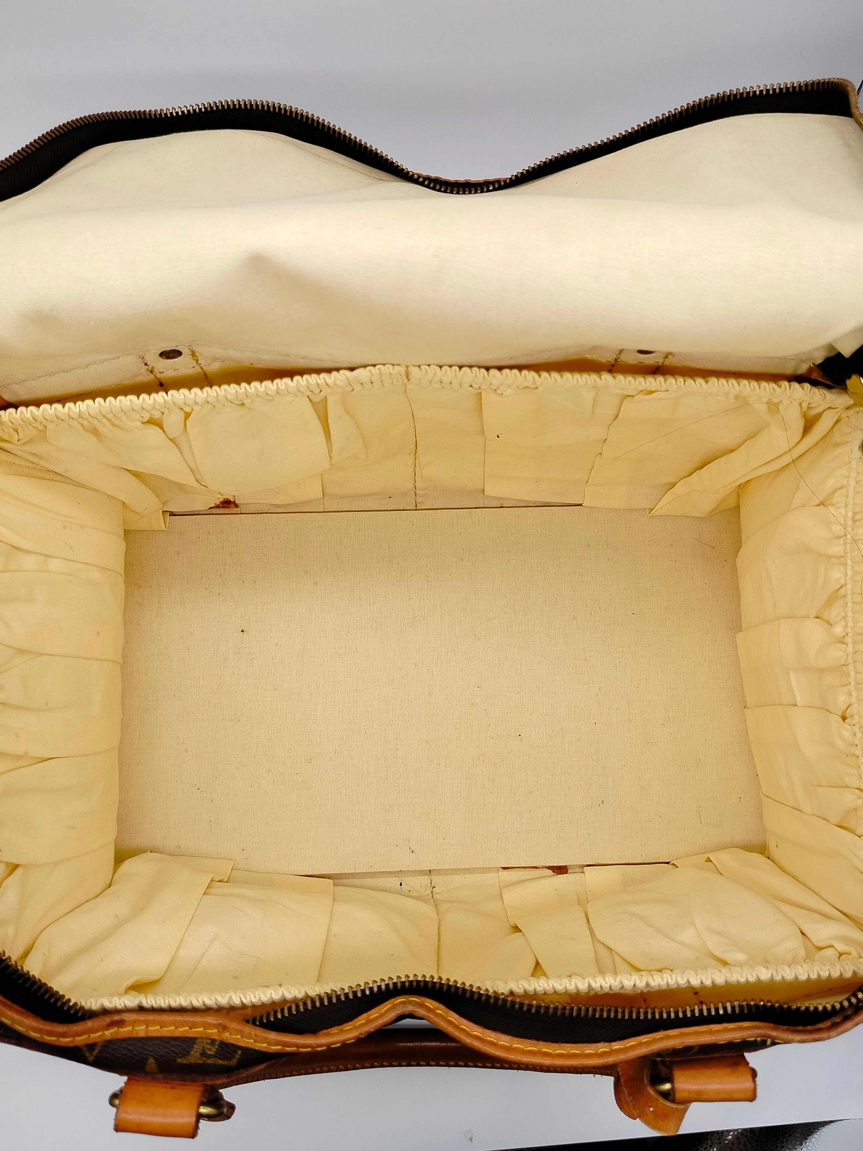 Louis Vuitton 50 Monogram Dog Carrier - '80s