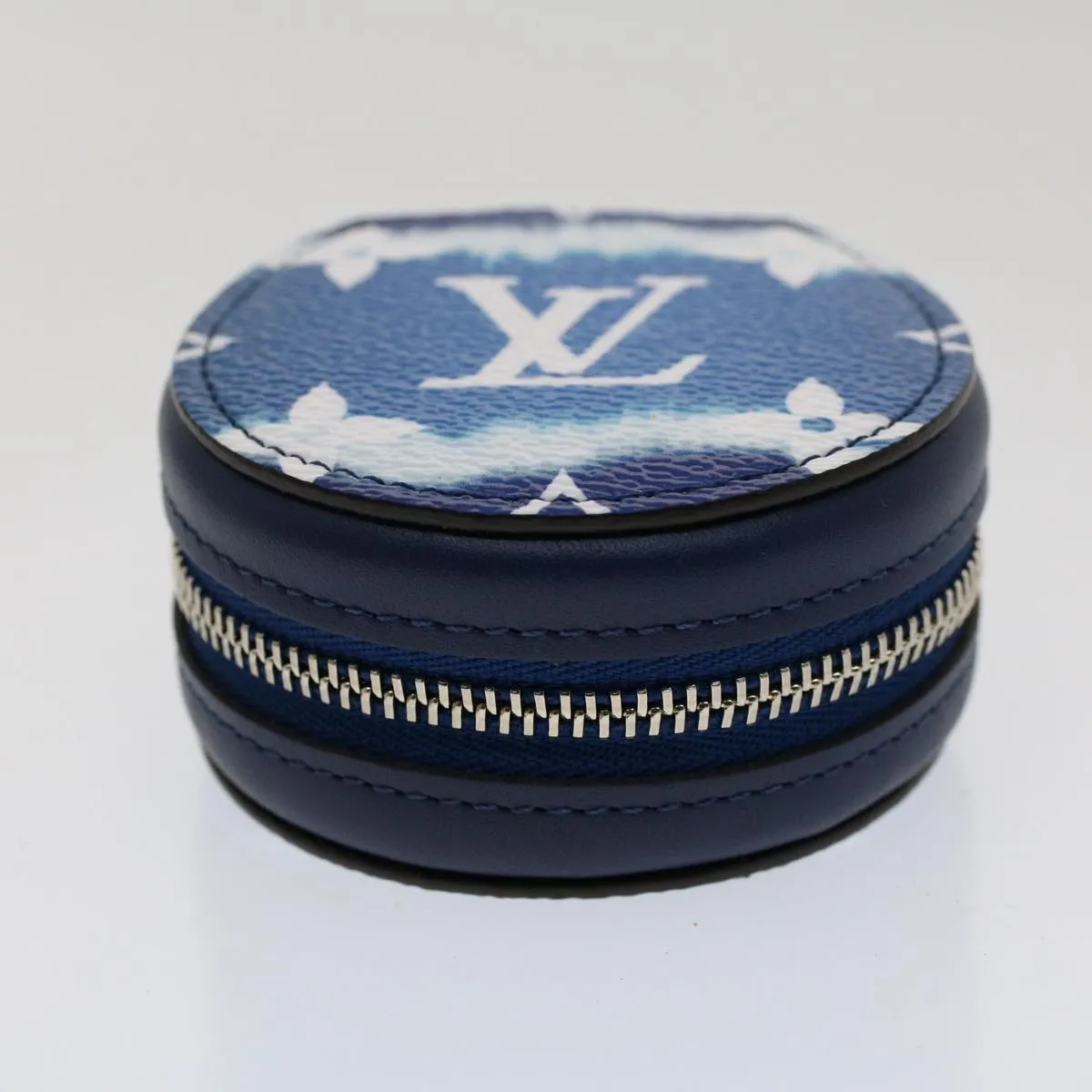Louis Vuitton  Canvas Wallet  ()