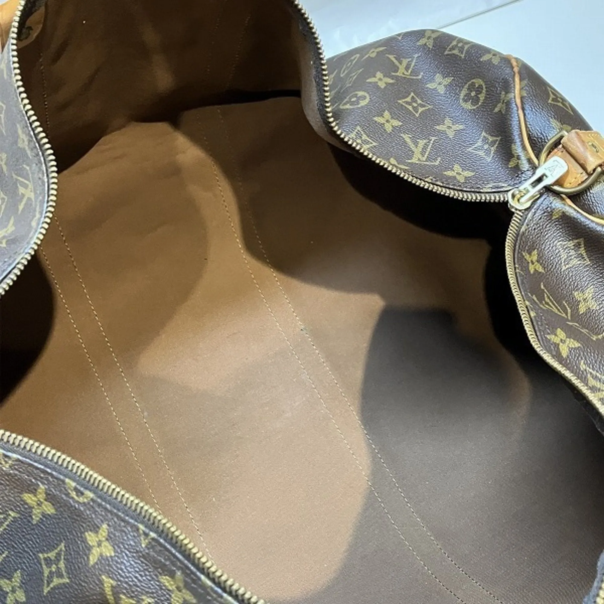 Louis Vuitton Keepall 60  Canvas Travel Bag ()