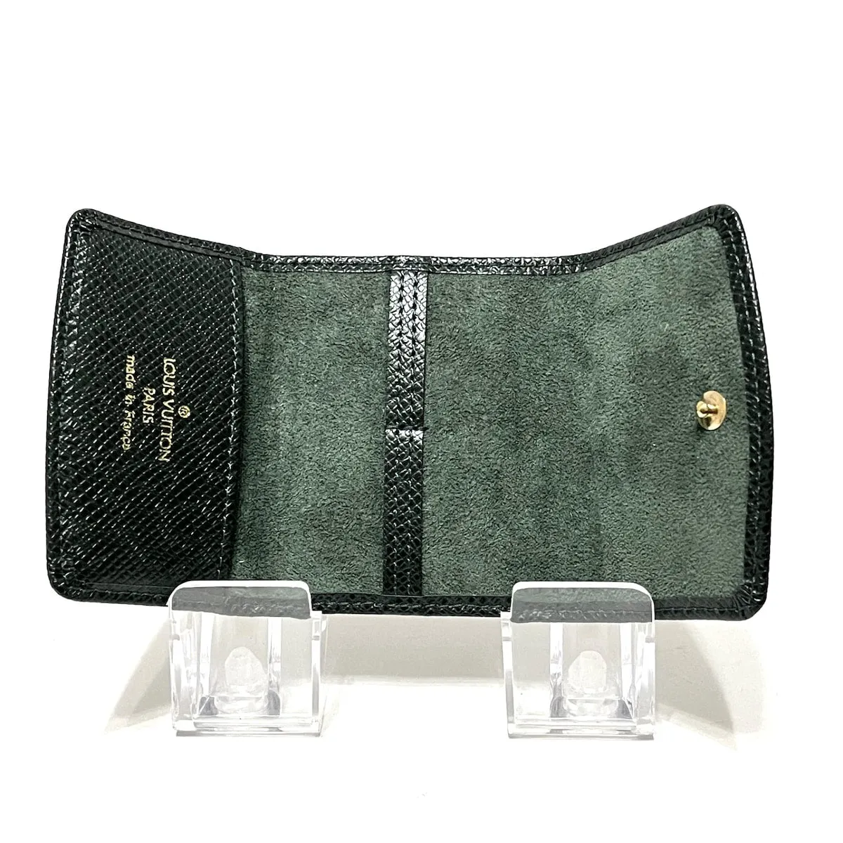 Louis Vuitton  Leather Wallet  ()