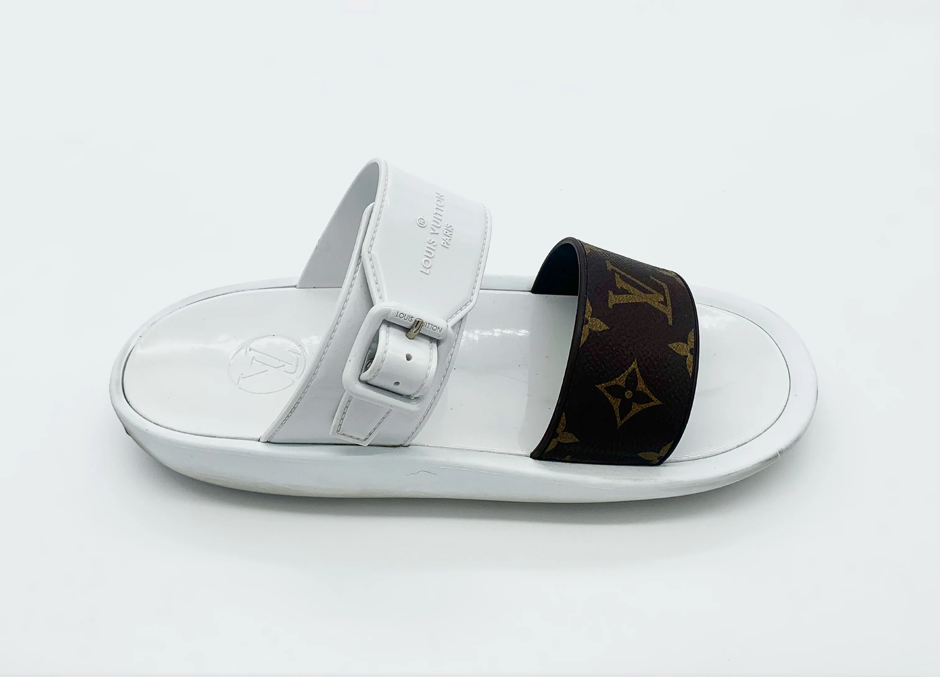 LOUIS VUITTON MONOGRAM STRAP SUNBATH MULES