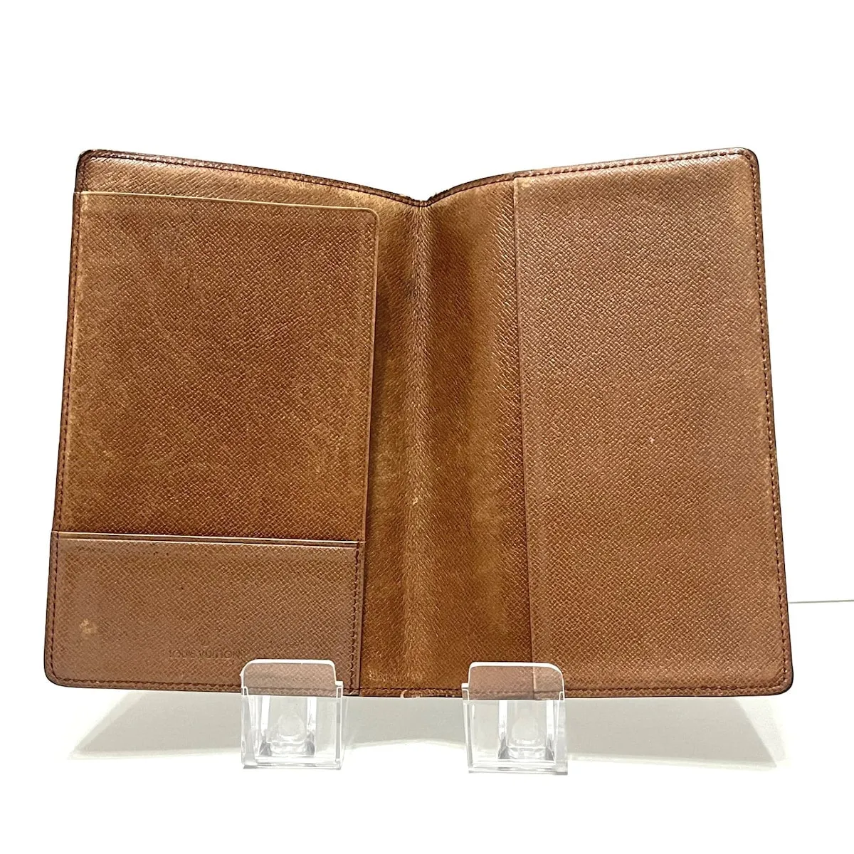 Louis Vuitton Passport Cover  Canvas Wallet  ()