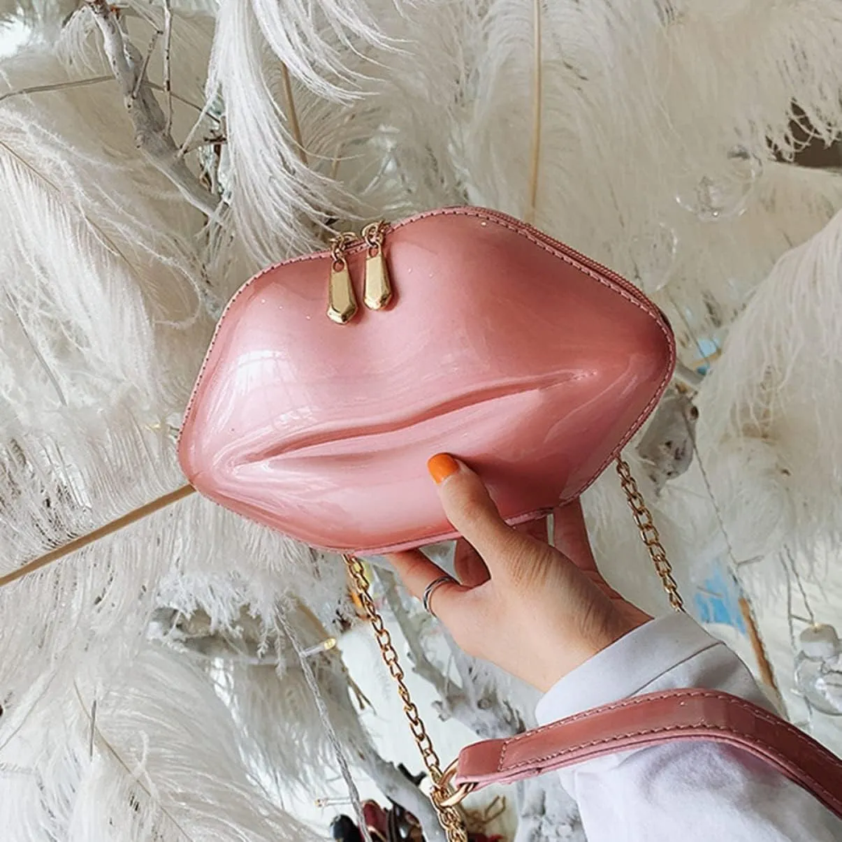 Mikinona Mini Crossbody Purse Crossbody Bags Lips Shaped Bags Chain Bags Crossbody Shoulder Bag Messenger South