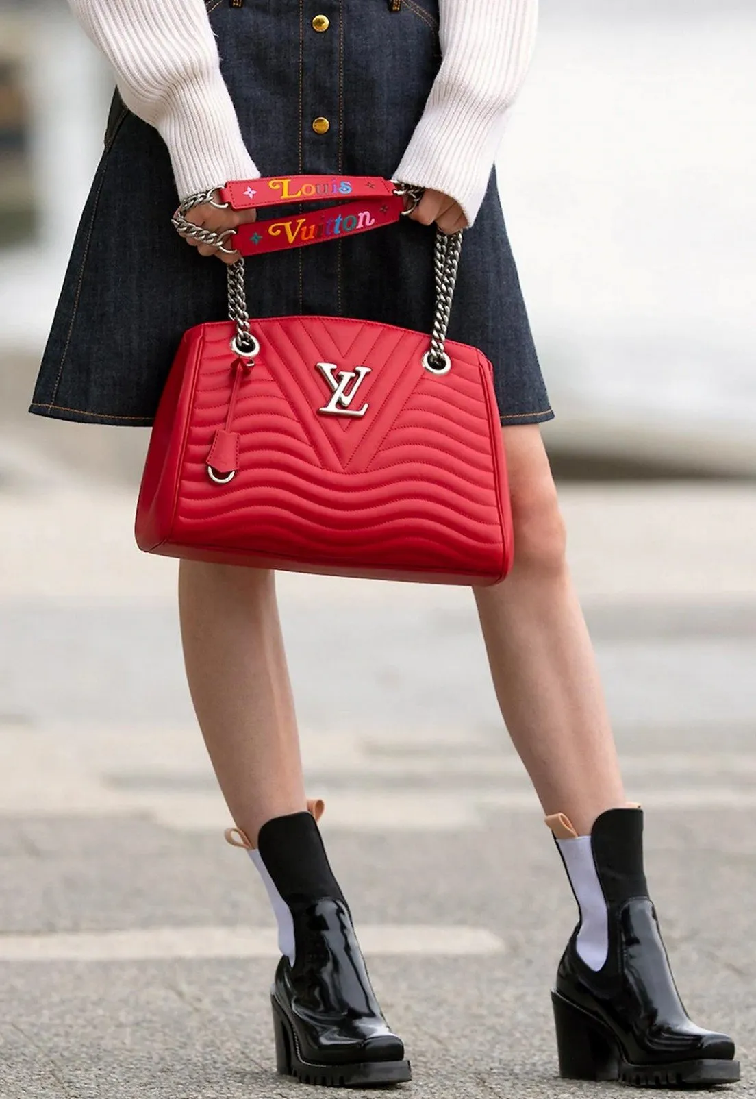 New Wave Chain Tote - Red, White, Black
