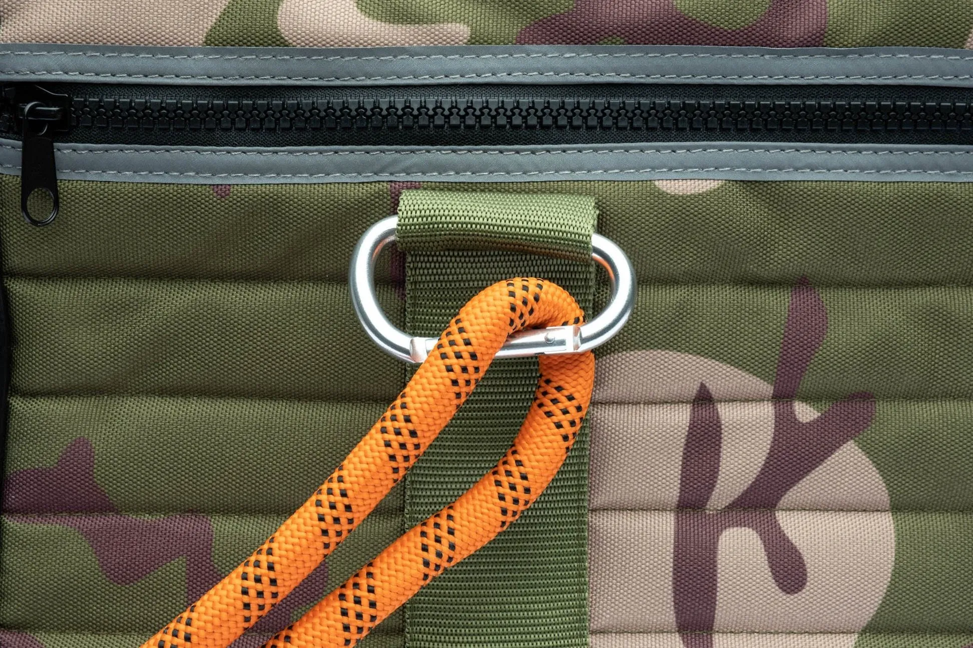Out-of-Office Dog Carrier Camo