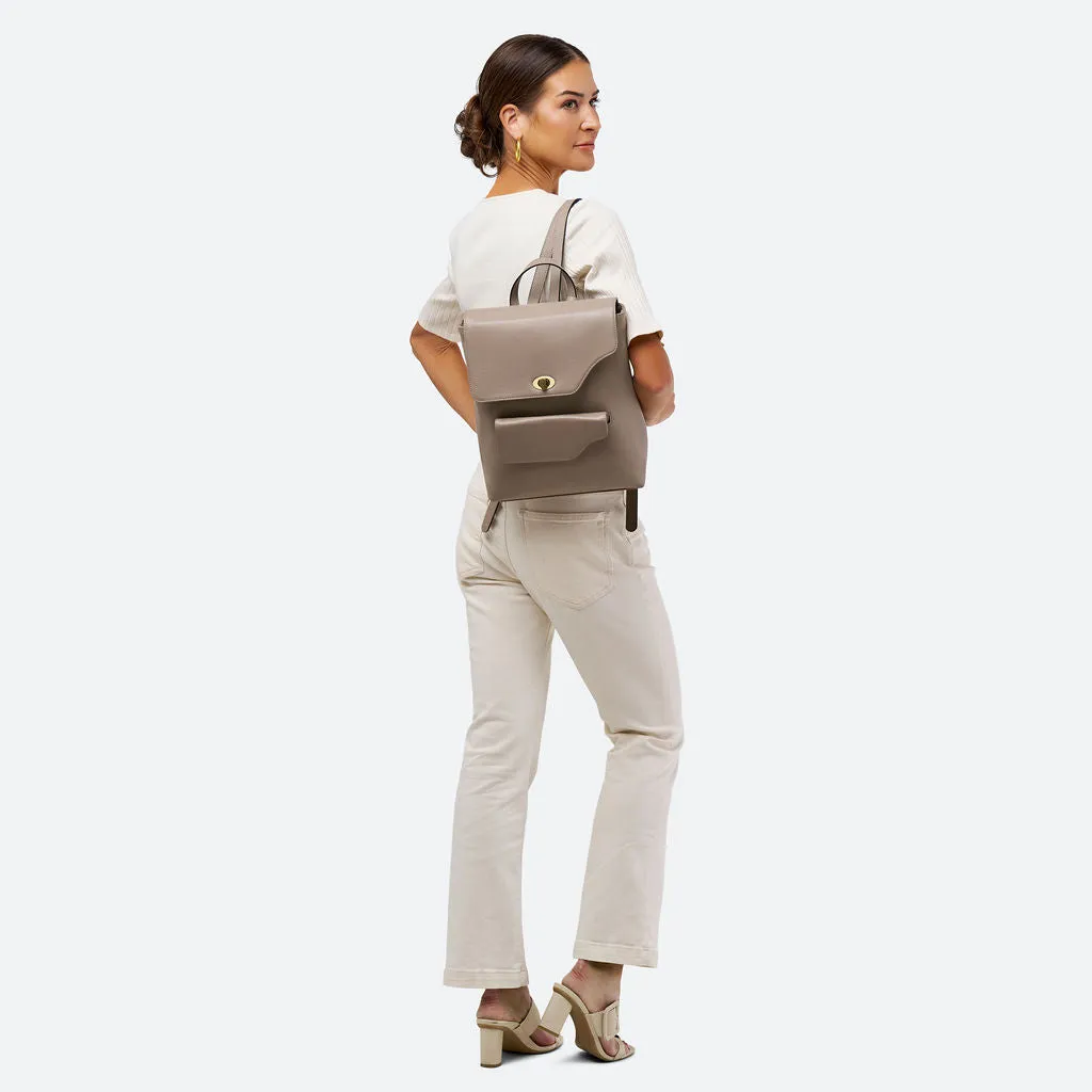Removable Global reach Courteous with Large Clutch/Crossbody Cynthia Backpack The -
