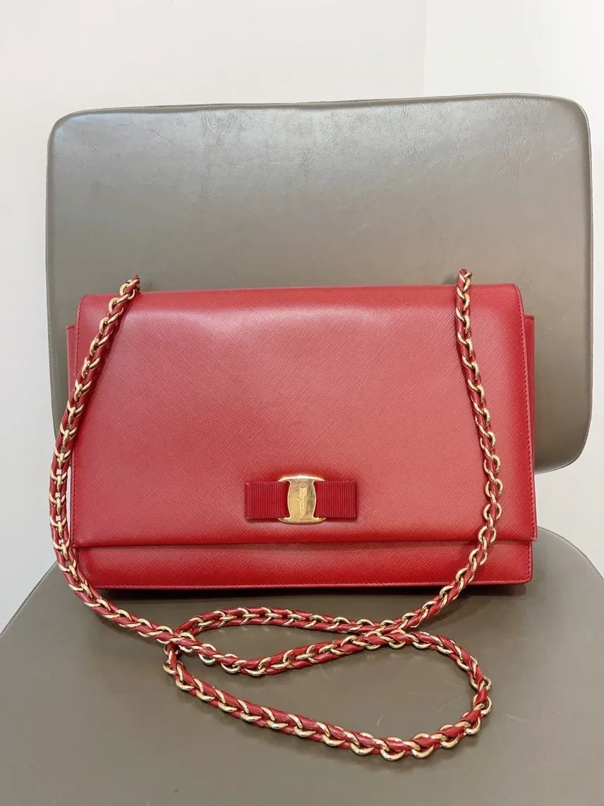 Responsive Ferragamo Bow Preloved Bag Red Leather Global express Crossbody Vara