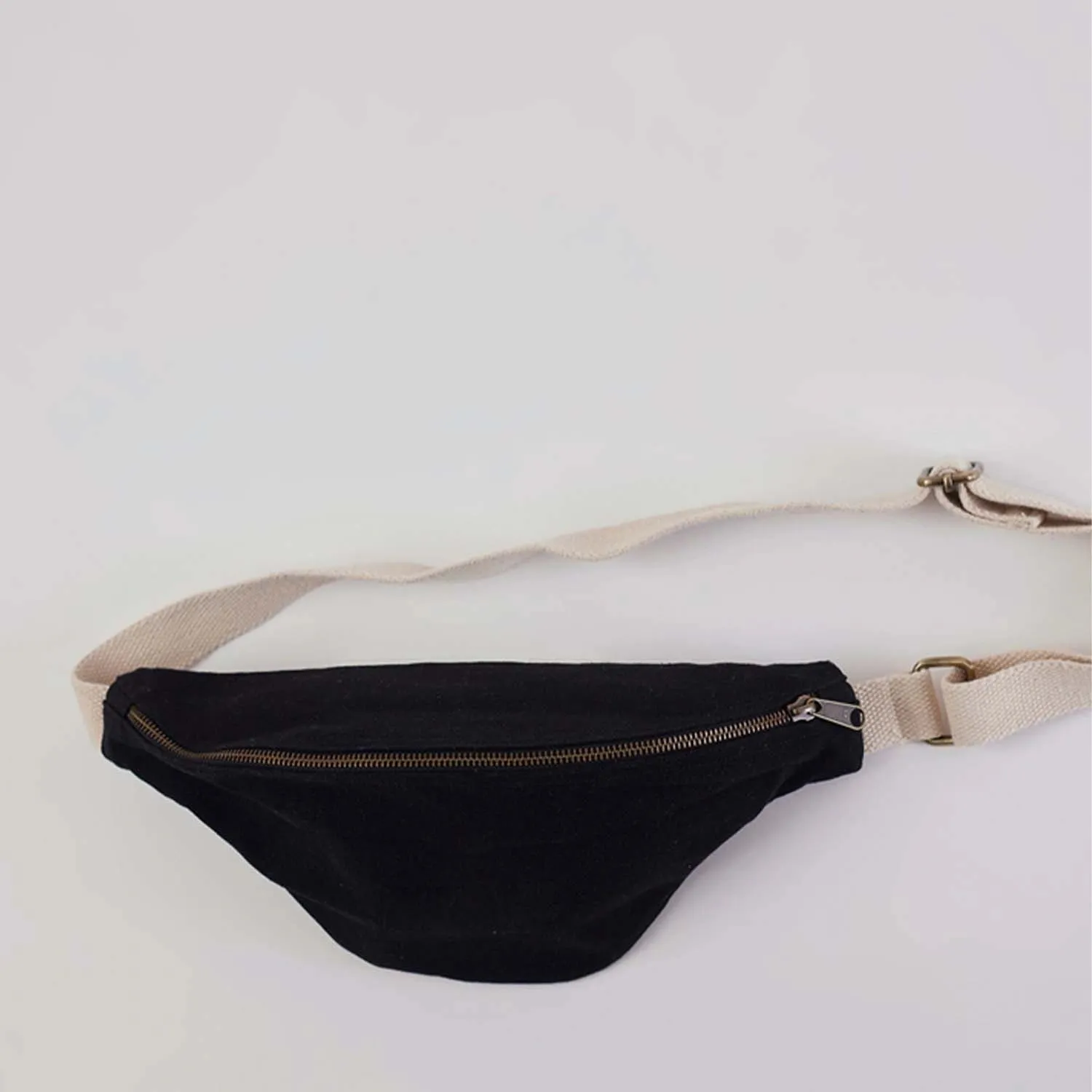 Safira Banana Bag