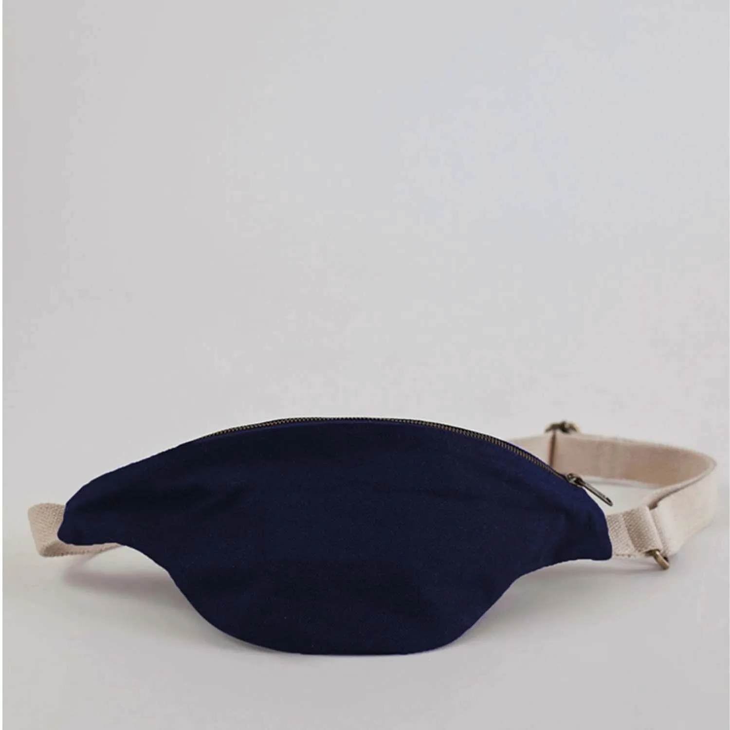 Safira Banana Bag