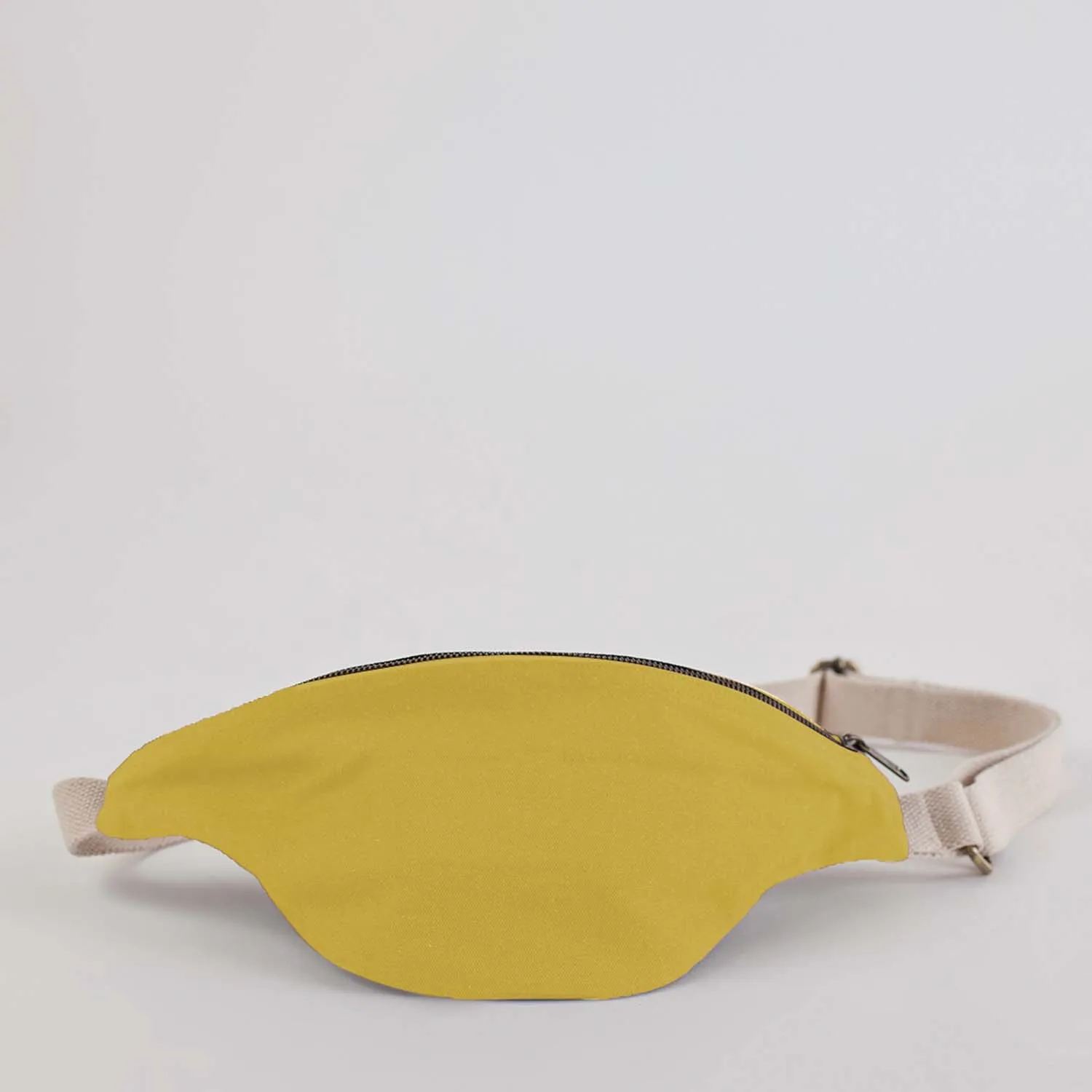 Safira Banana Bag