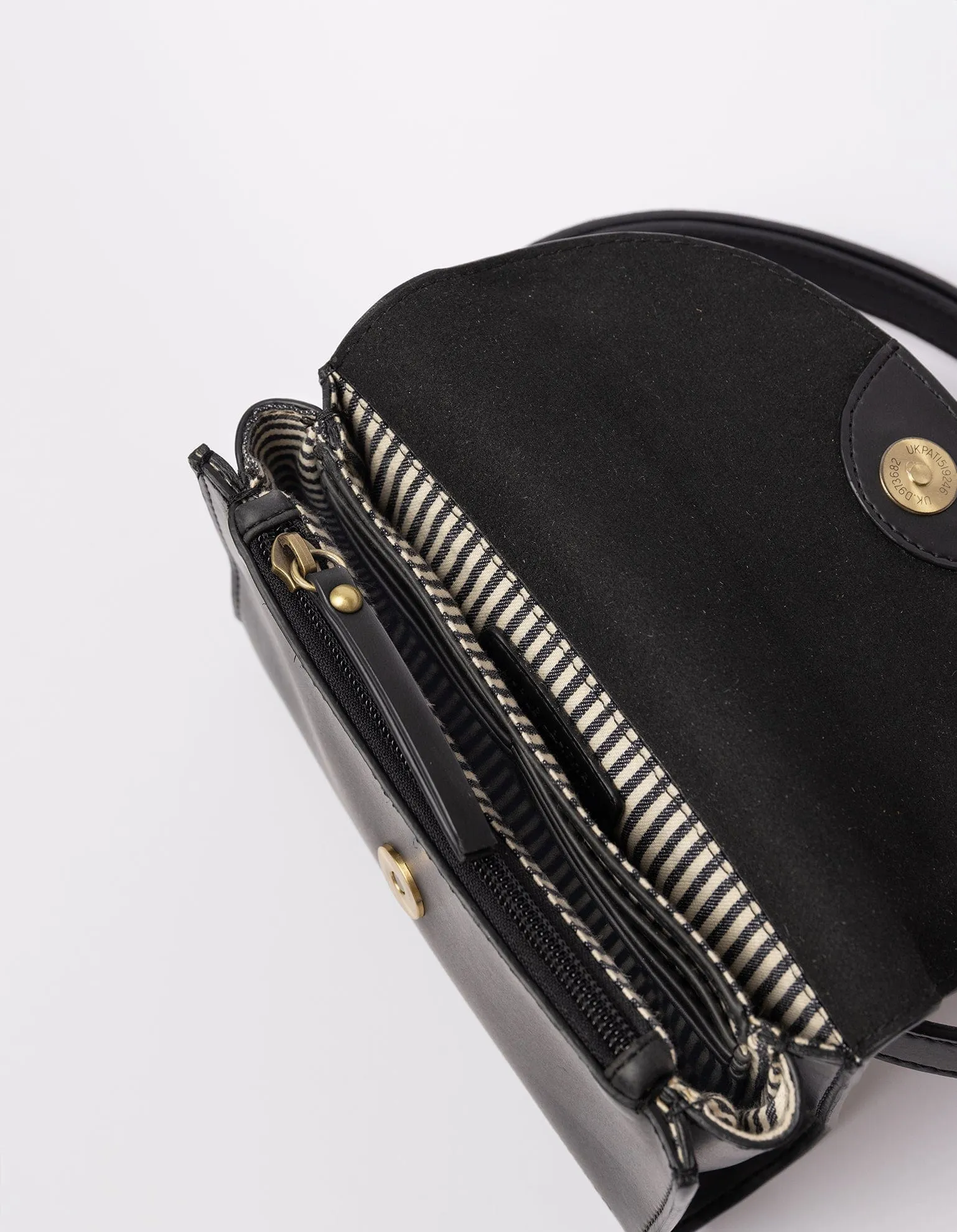 Sanne Apple Leather Vegan Belt Bag | Black