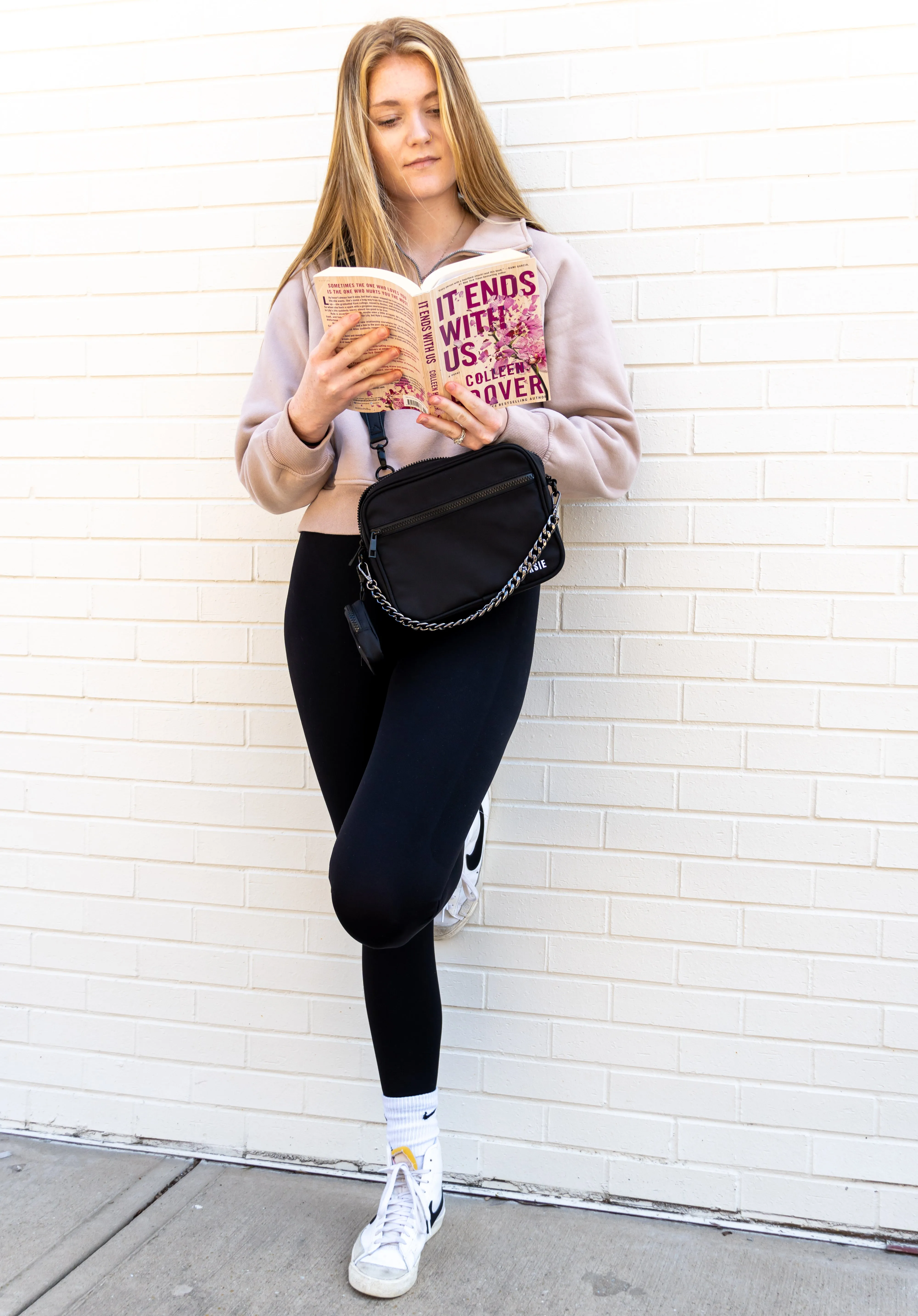 THE NOMADIC CROSSBODY IN ONYX