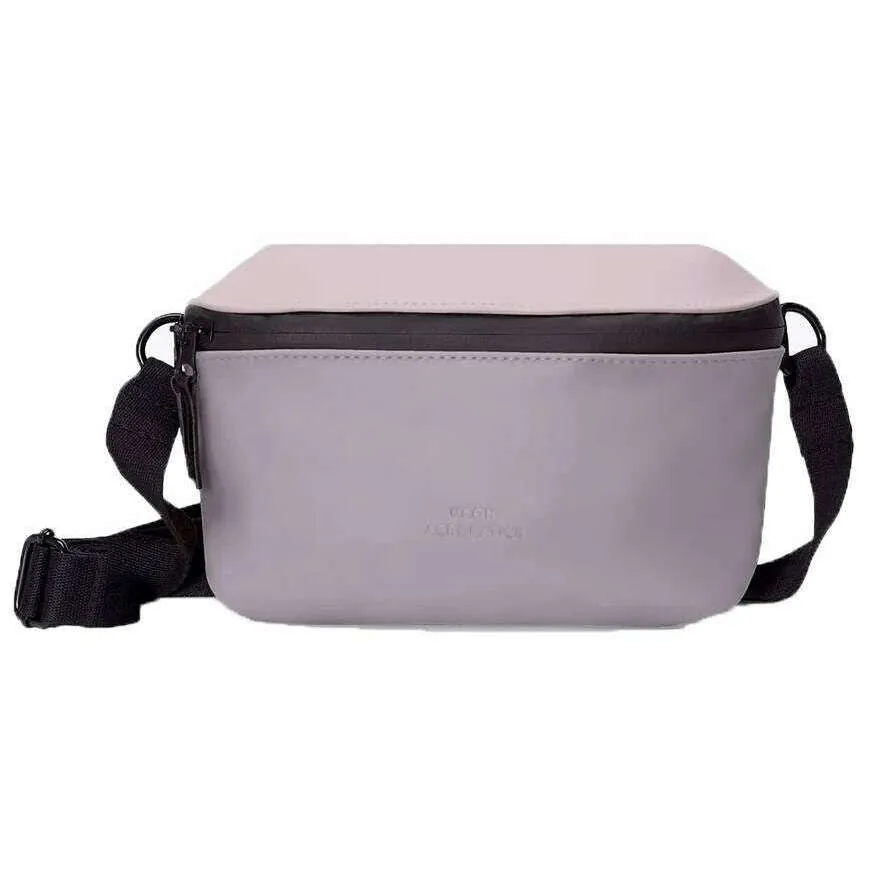 Ucon Acrobatics Lotus Jona Medium Crossbody Bag - Light Rose Pink/Dusty Lilac