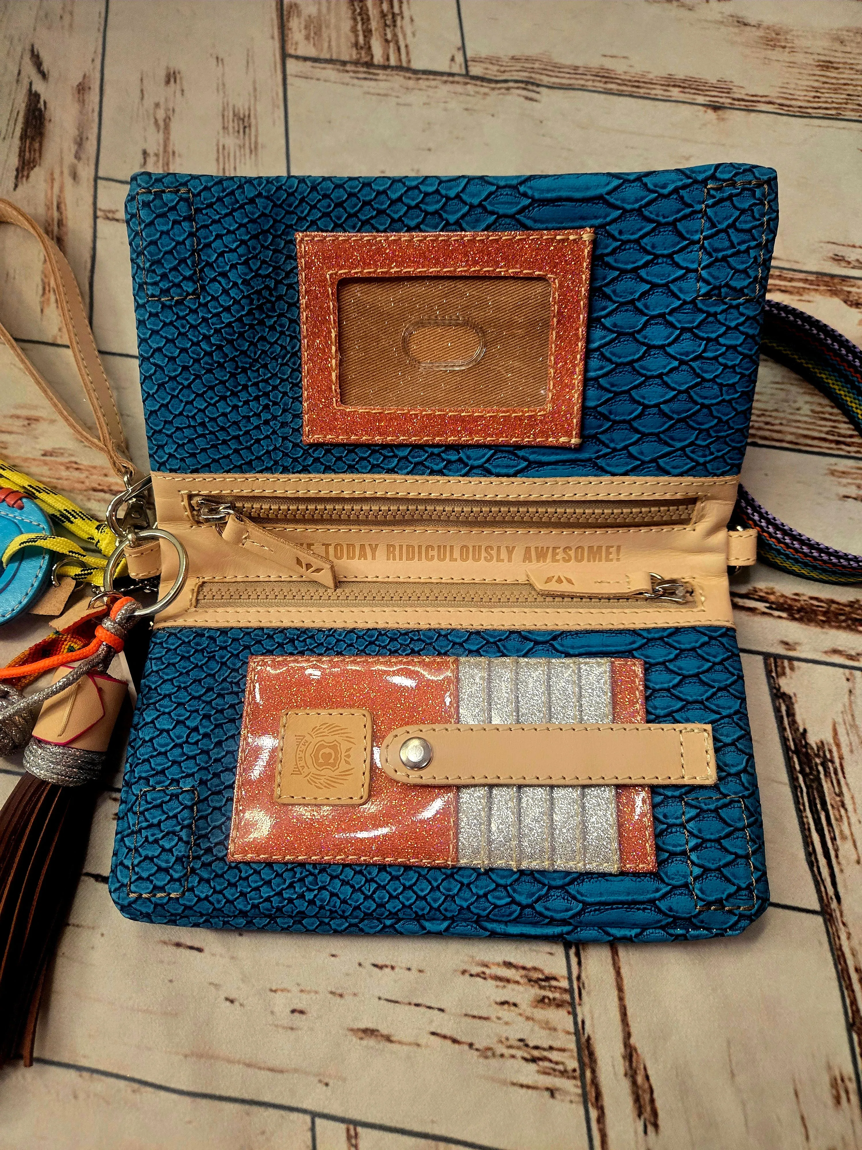 Uptown Crossbody Indy