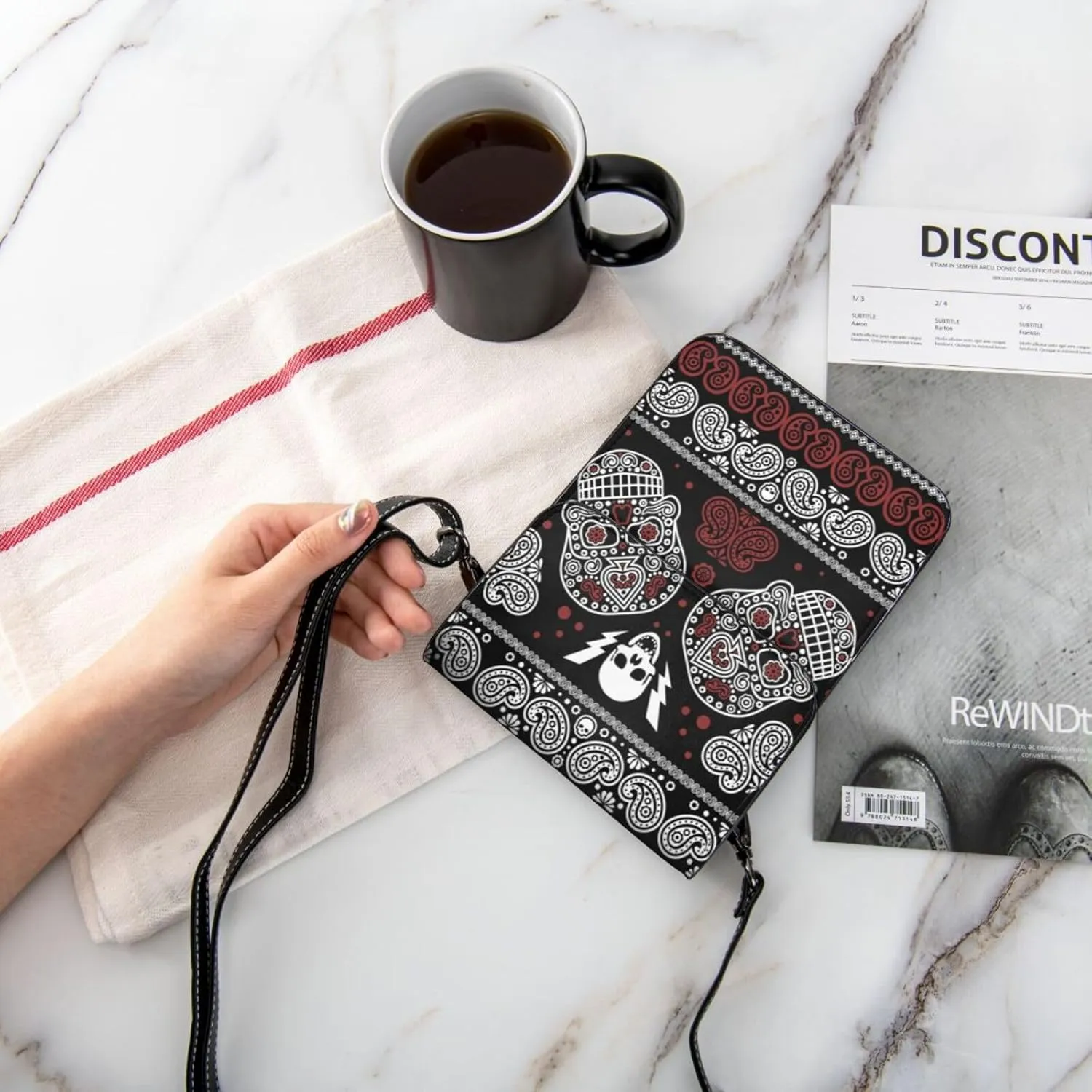 Vampire Teeth Lips Cell Phone Purse Small Crossbody Bags For Women Men Wallet Purses With Adjustable Strap
